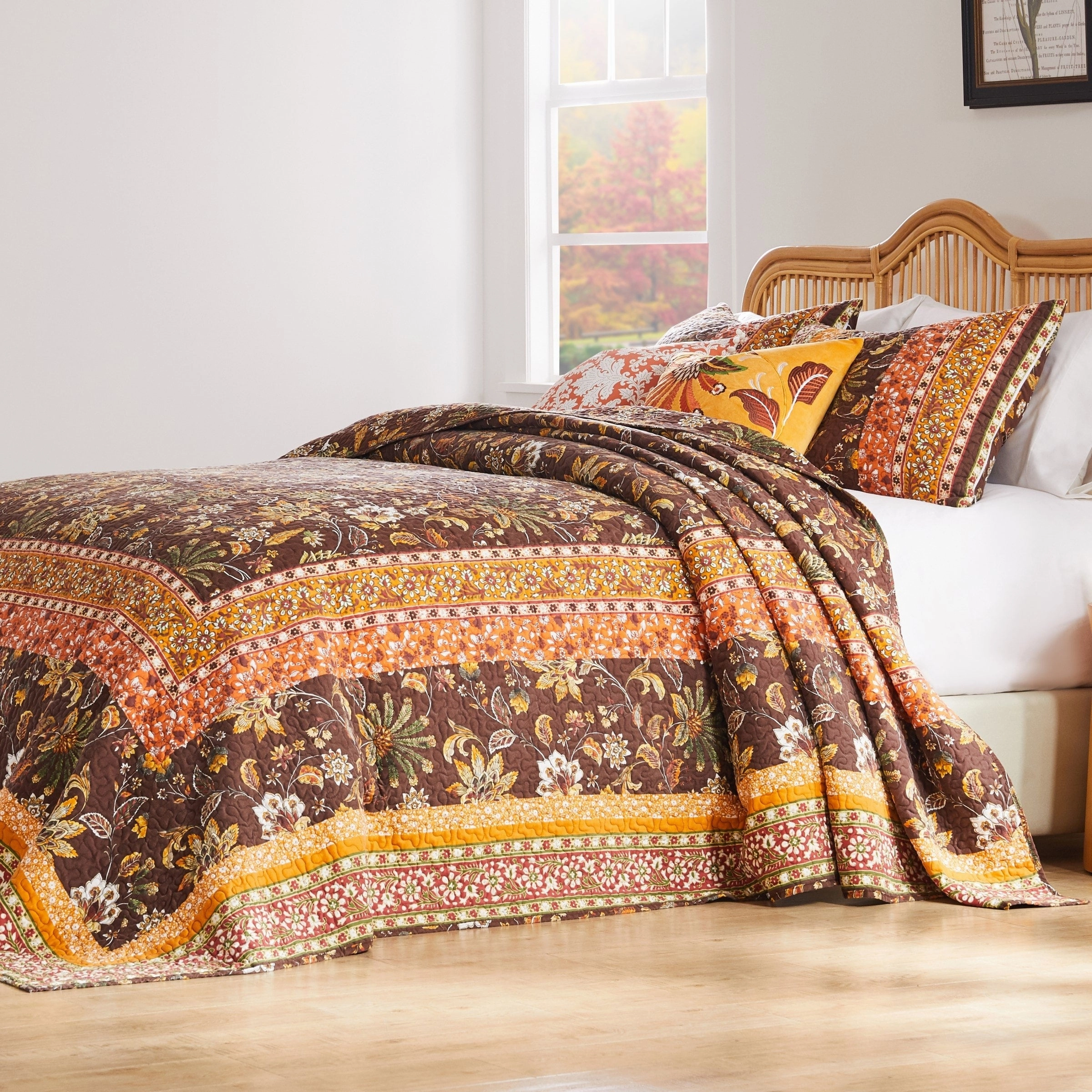 Barefoot Bungalow Audrey Cotton-Rich Reversible Quilted Bedding Set