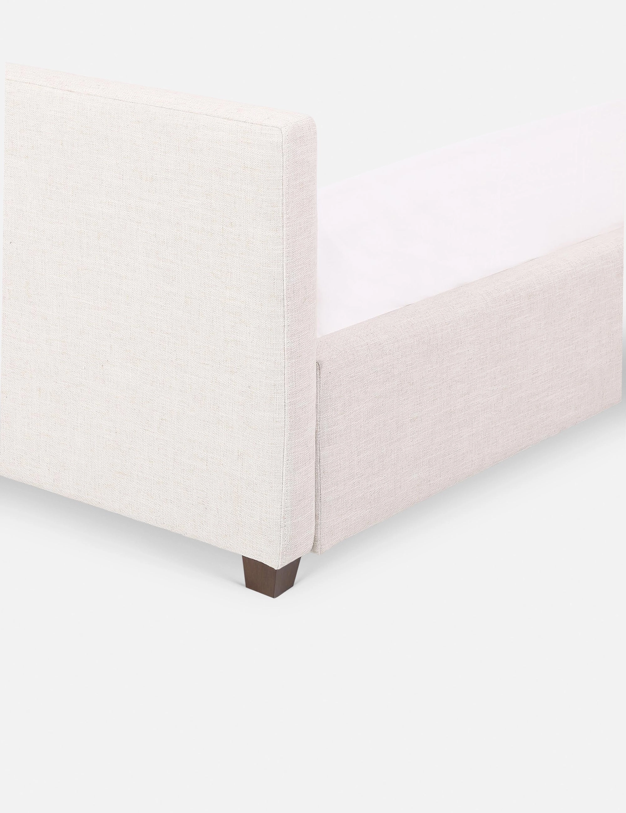Delicia Platform Bed