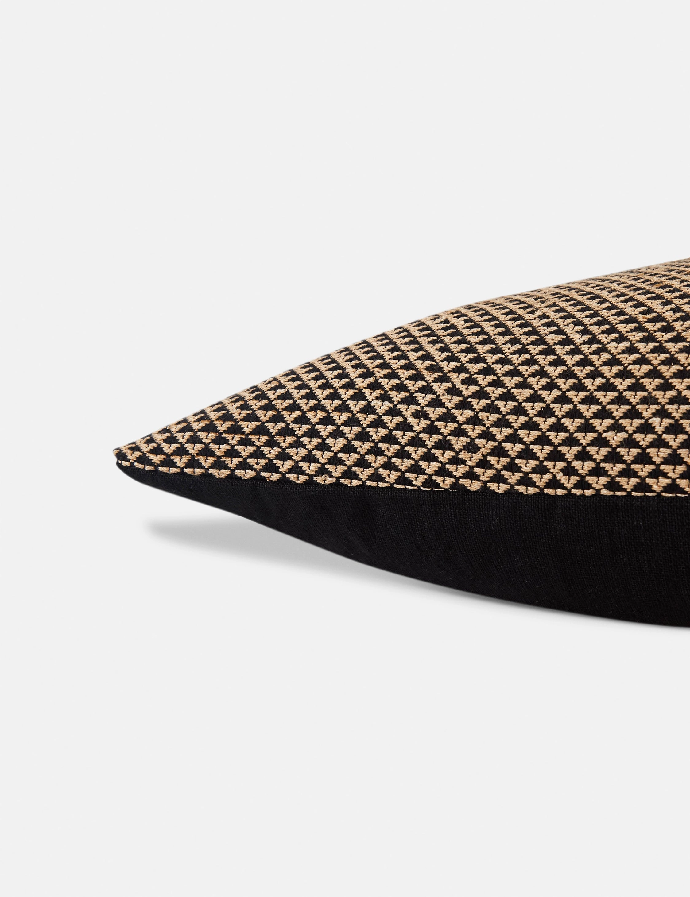 Erina Pillow