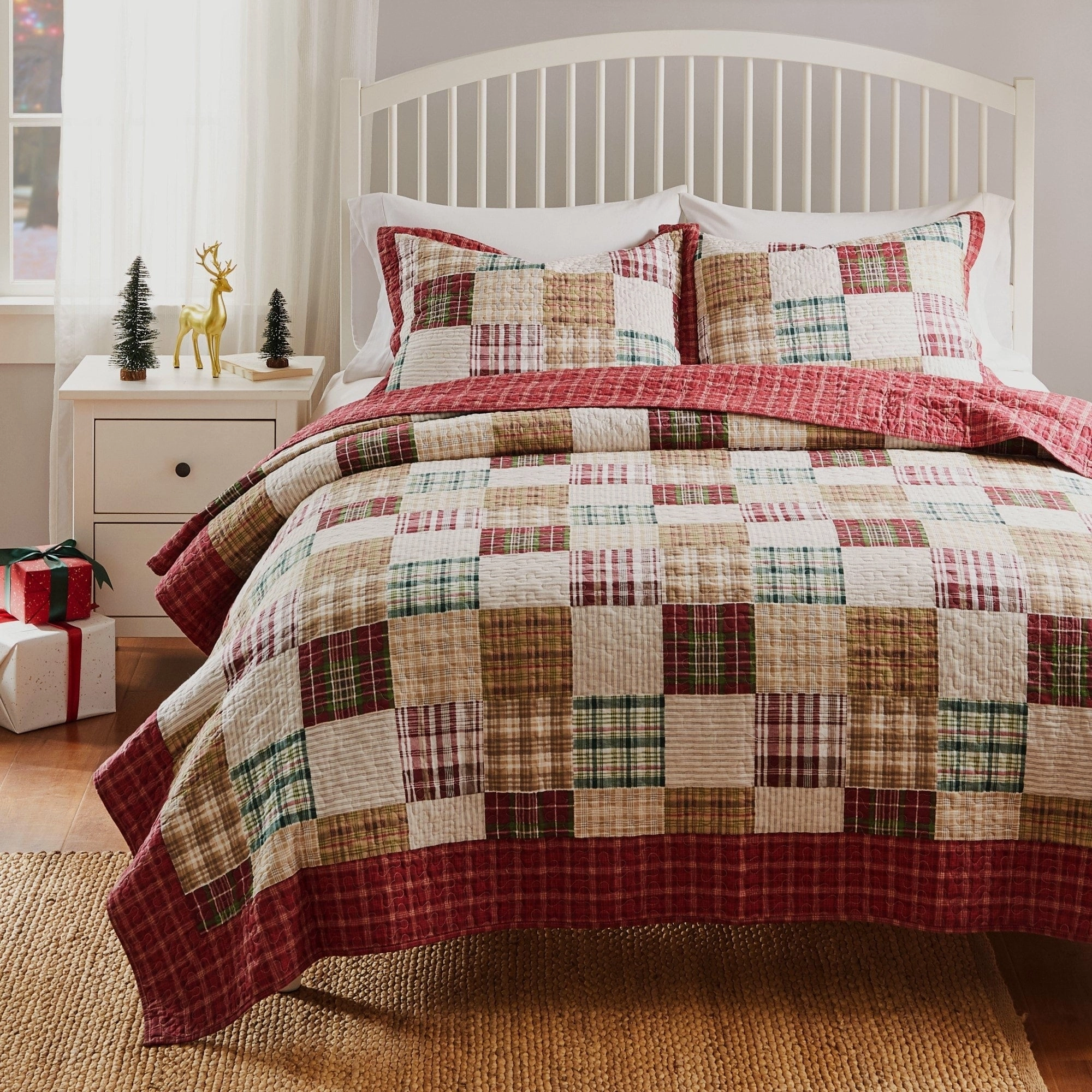 Greenland Home Oxford Quilted Bedspread Set. Traditional Plaid. Cotton