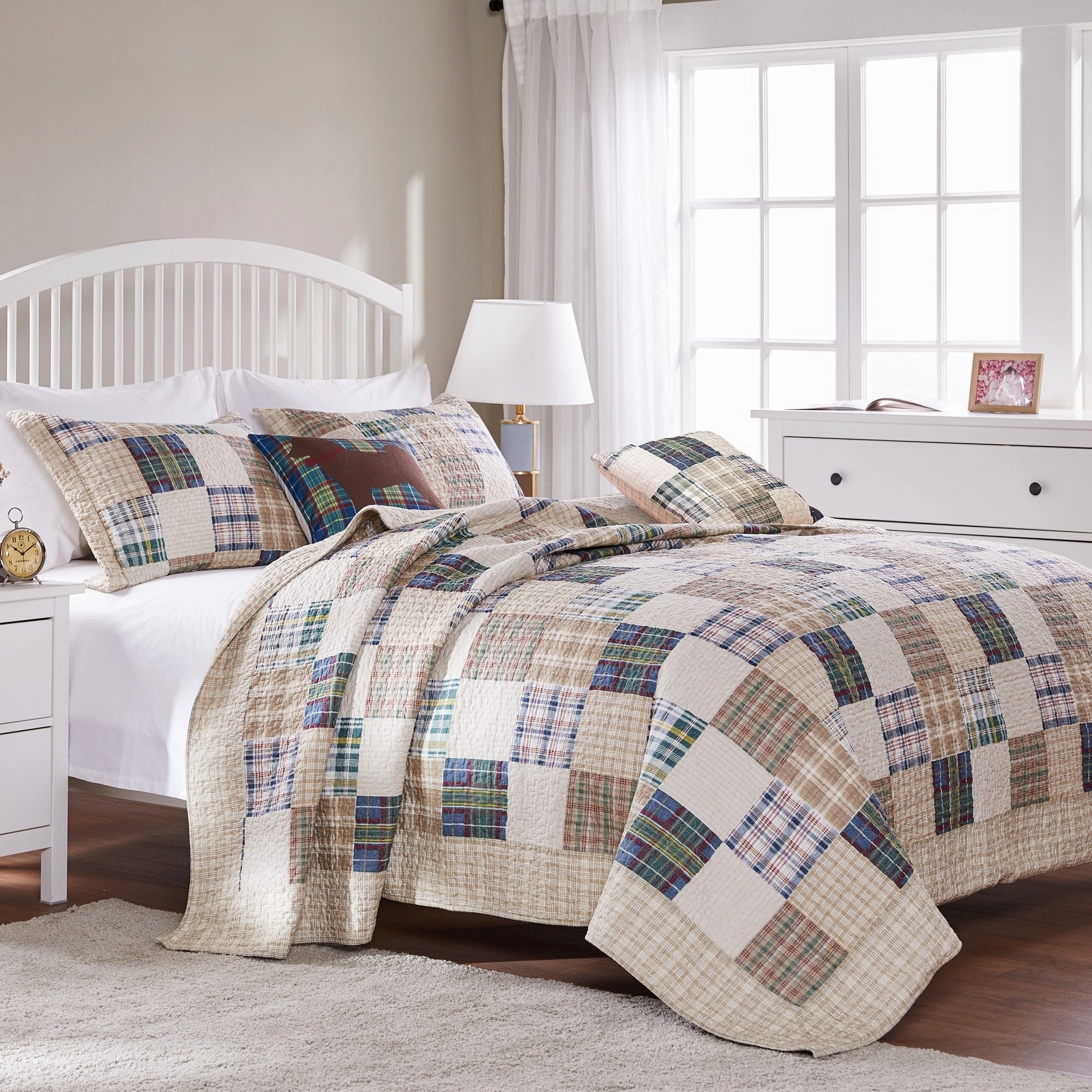 Greenland Home Oxford Quilted Bedspread Set. Traditional Plaid. Cotton