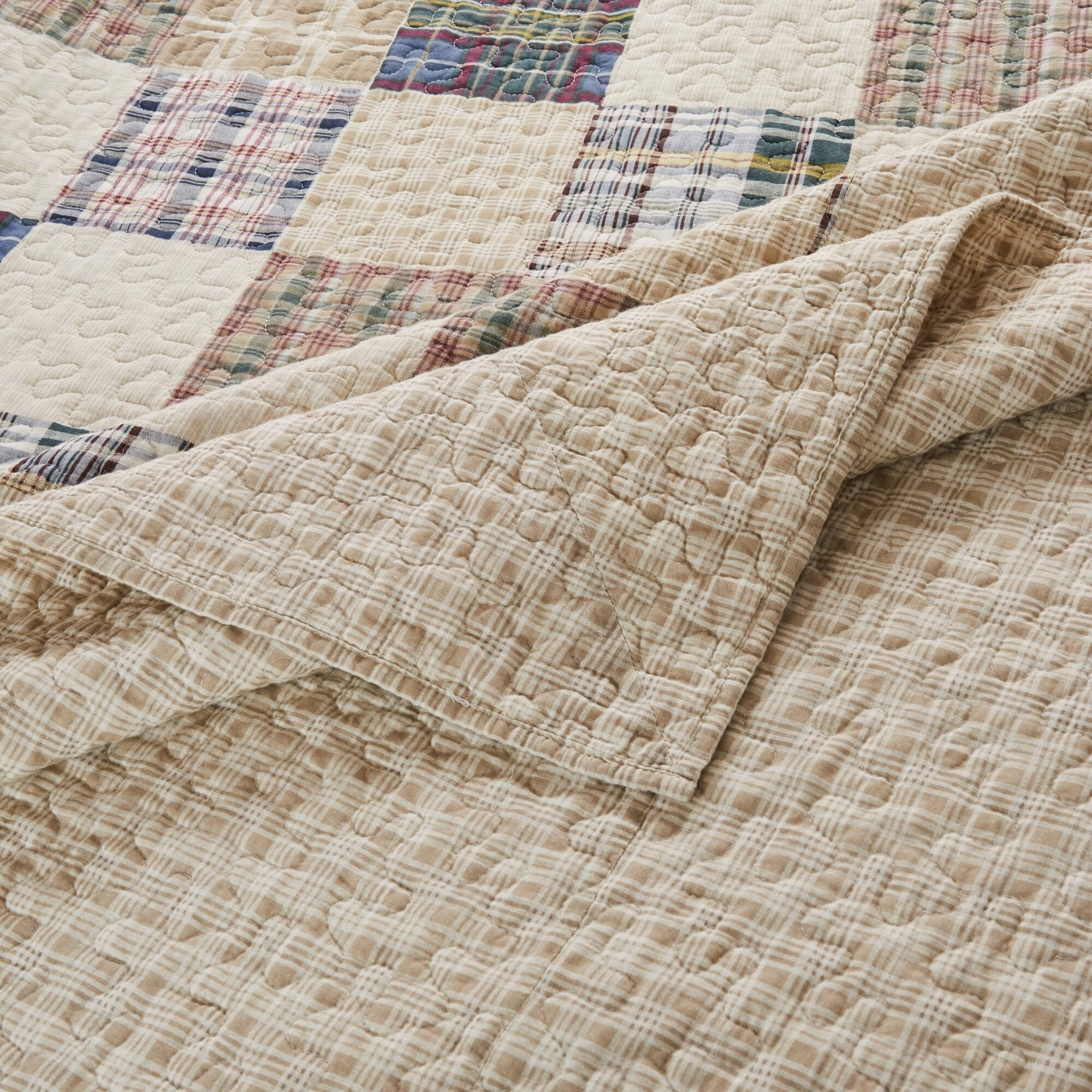 Greenland Home Oxford Quilted Bedspread Set. Traditional Plaid. Cotton