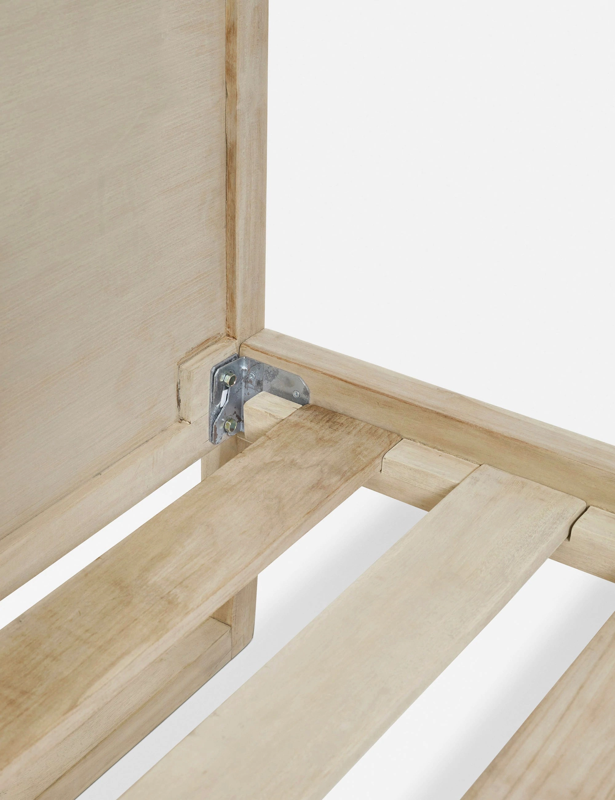 Keiry Canopy Bed