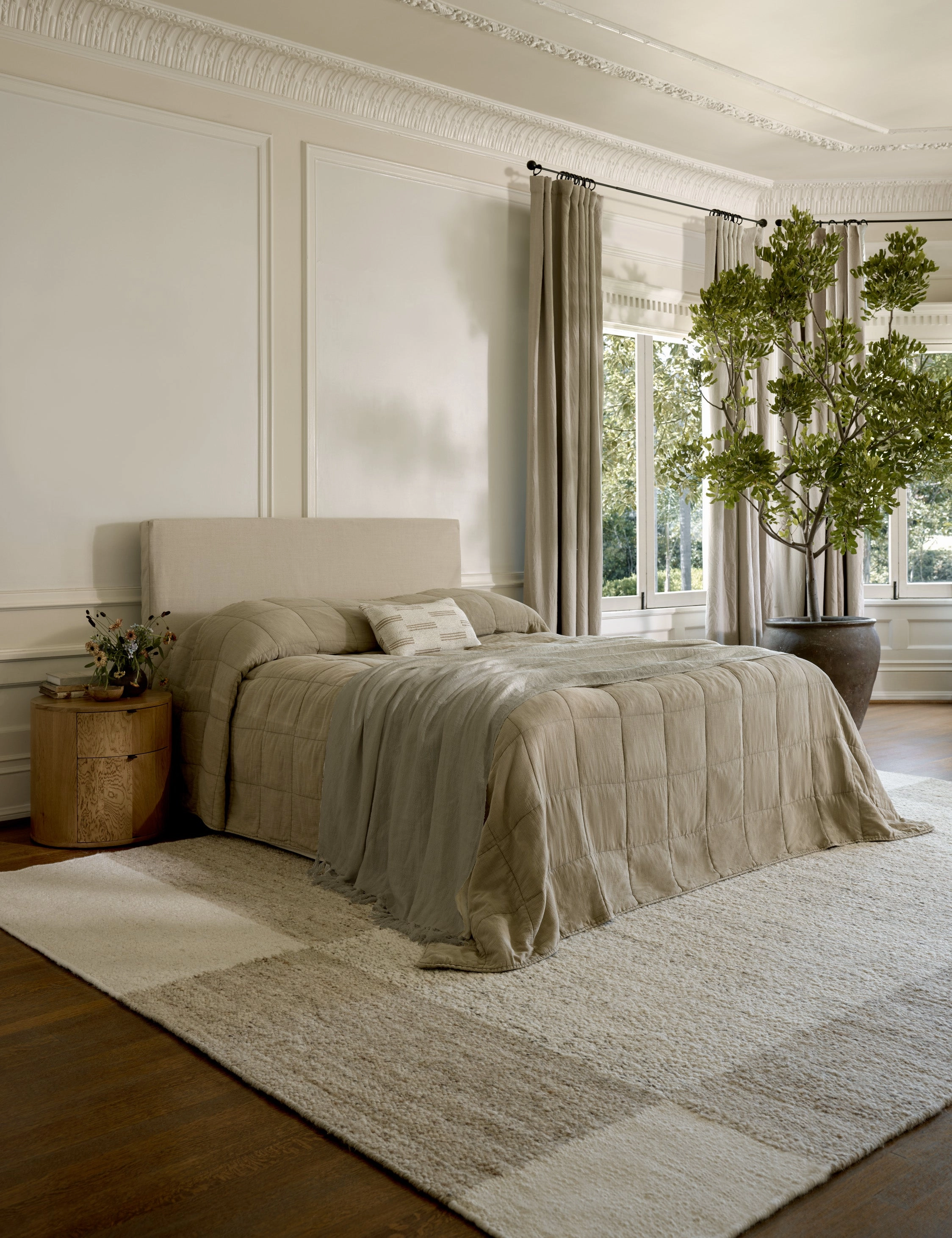 Maura Slipcover Bed