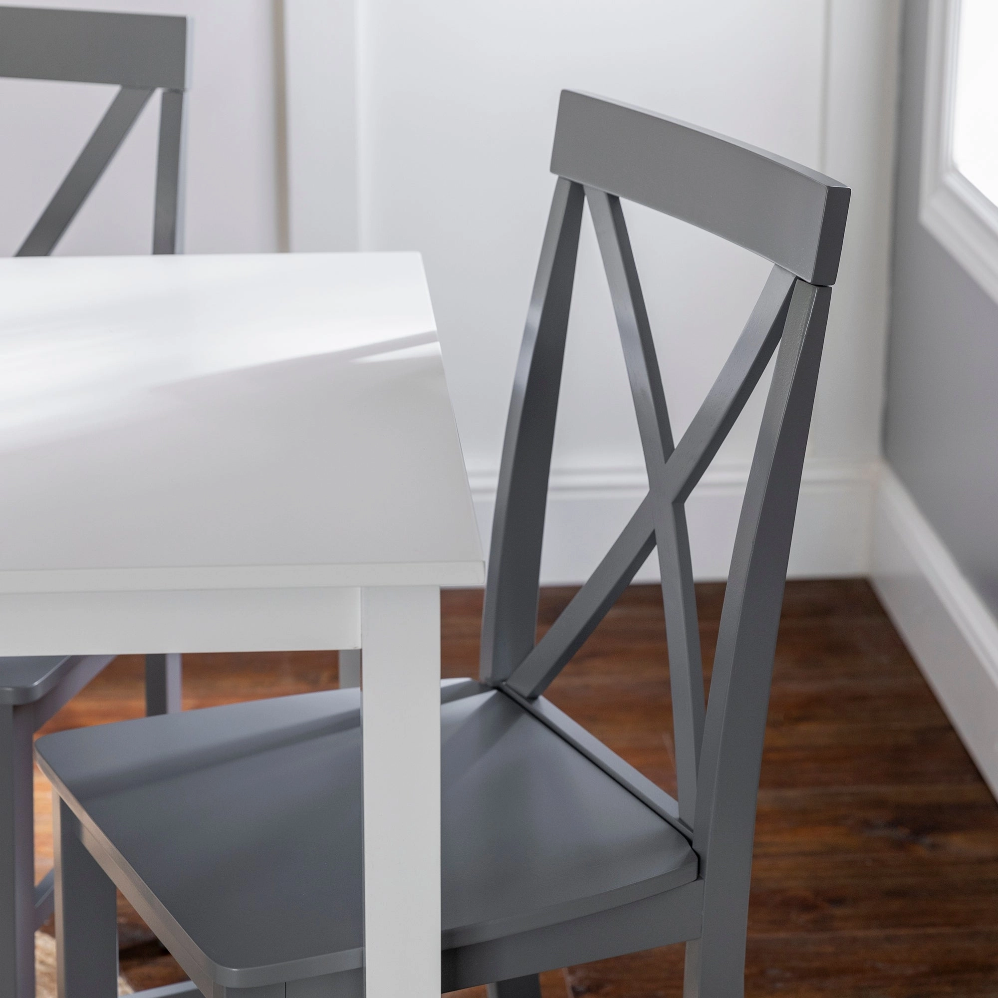 Middlebrook 5-Piece Dining Set with X-Back Side Chairs
