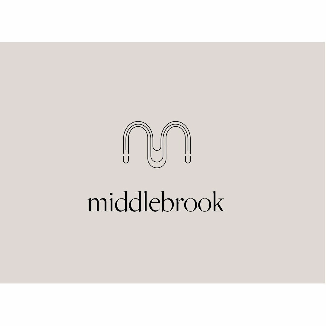 Middlebrook 5-Piece Dining Set with X-Back Side Chairs