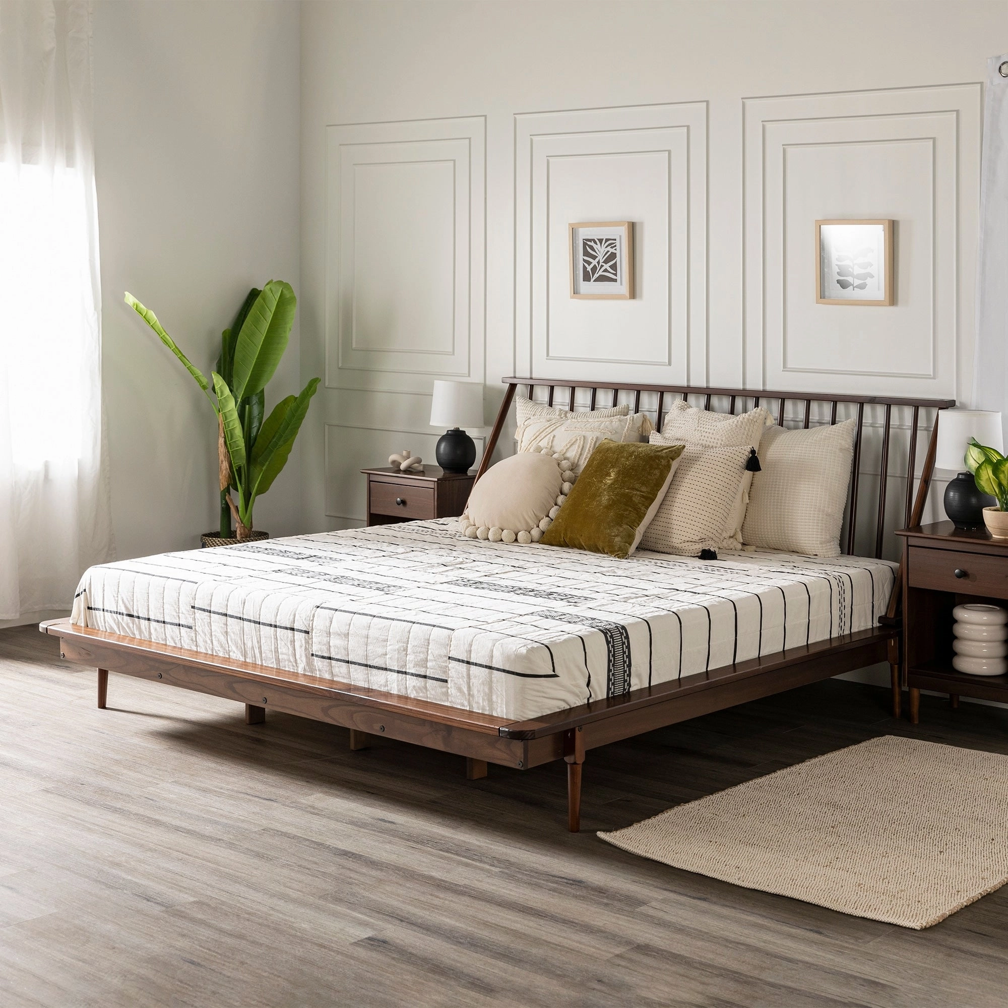 Middlebrook Blaney Solid Wood Spindle Platform Bed
