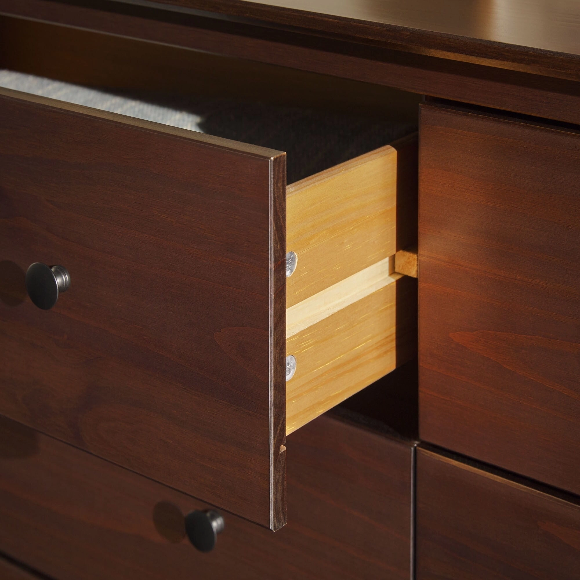 Middlebrook Bullrushes 6-Drawer Solid Wood Dresser