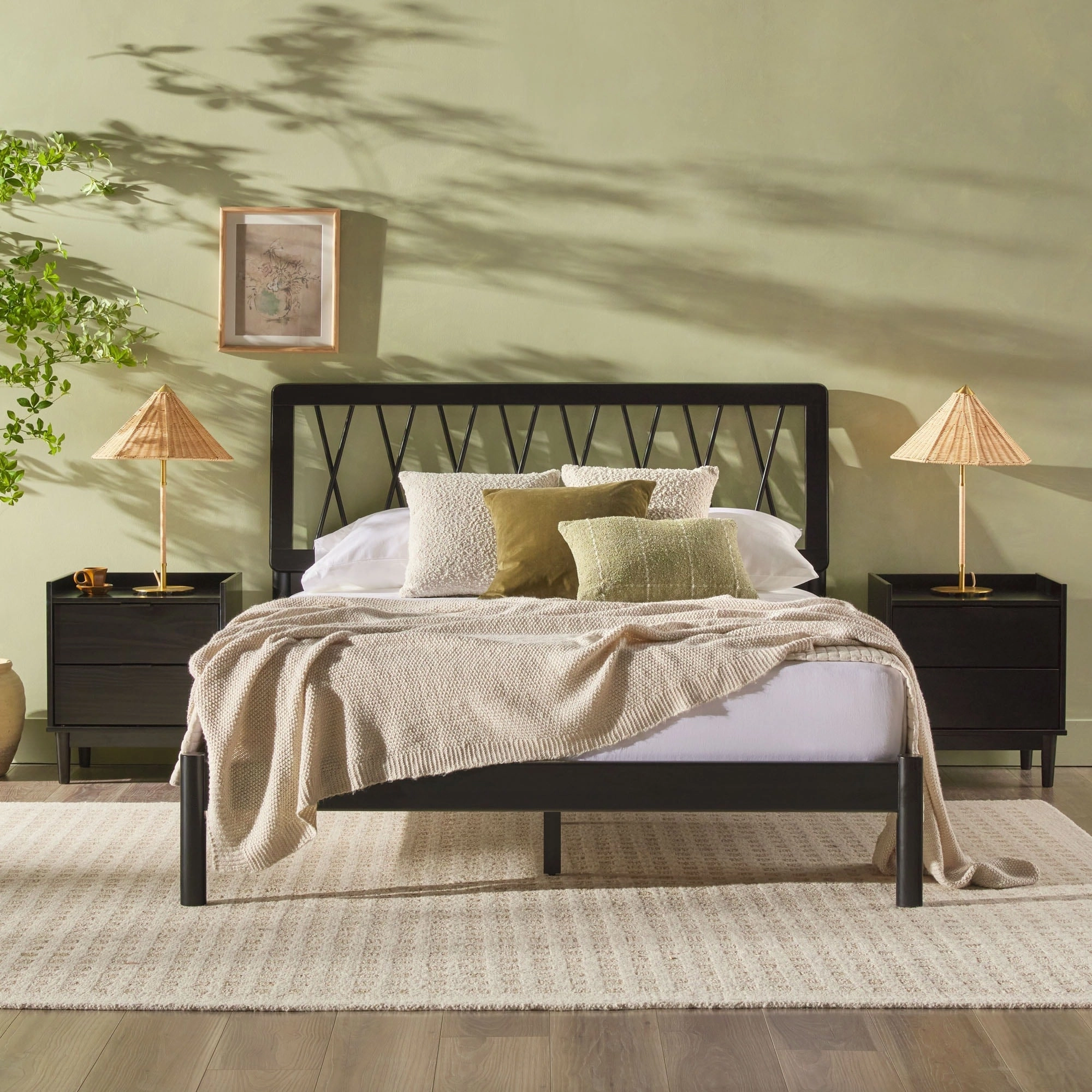 Middlebrook Designs X Spindle Solid Wood Queen Bed