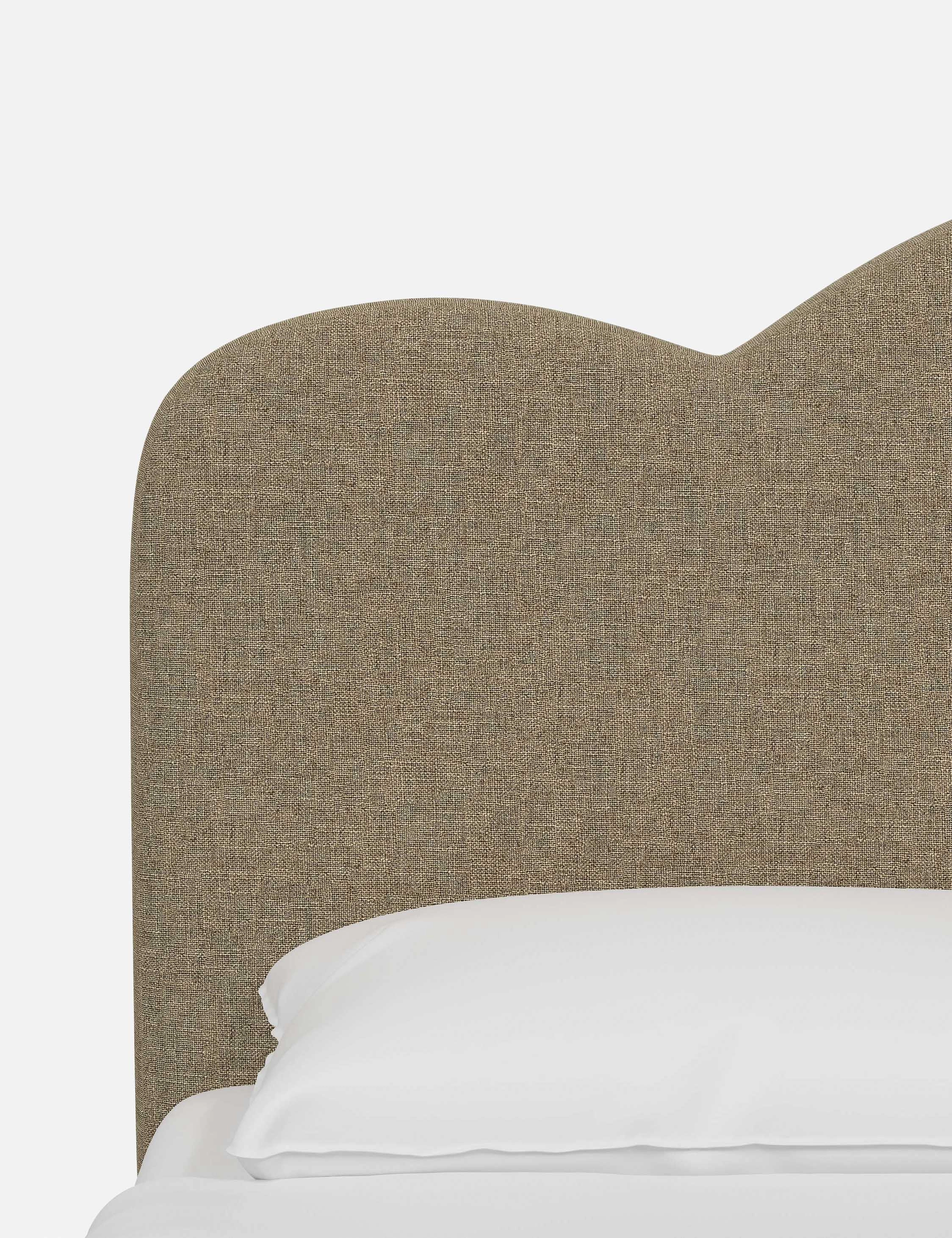 Mino Platform Bed