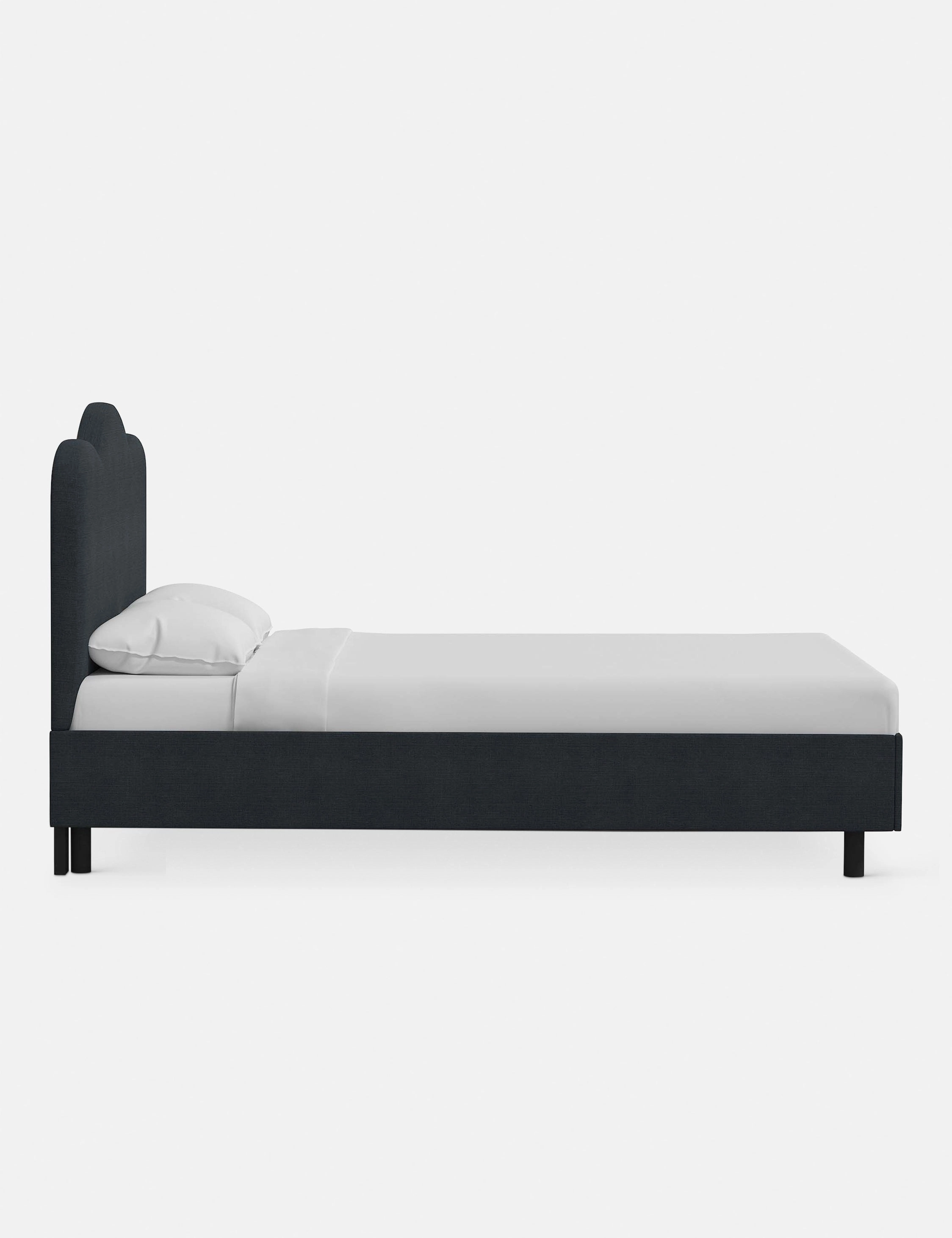Mino Platform Bed