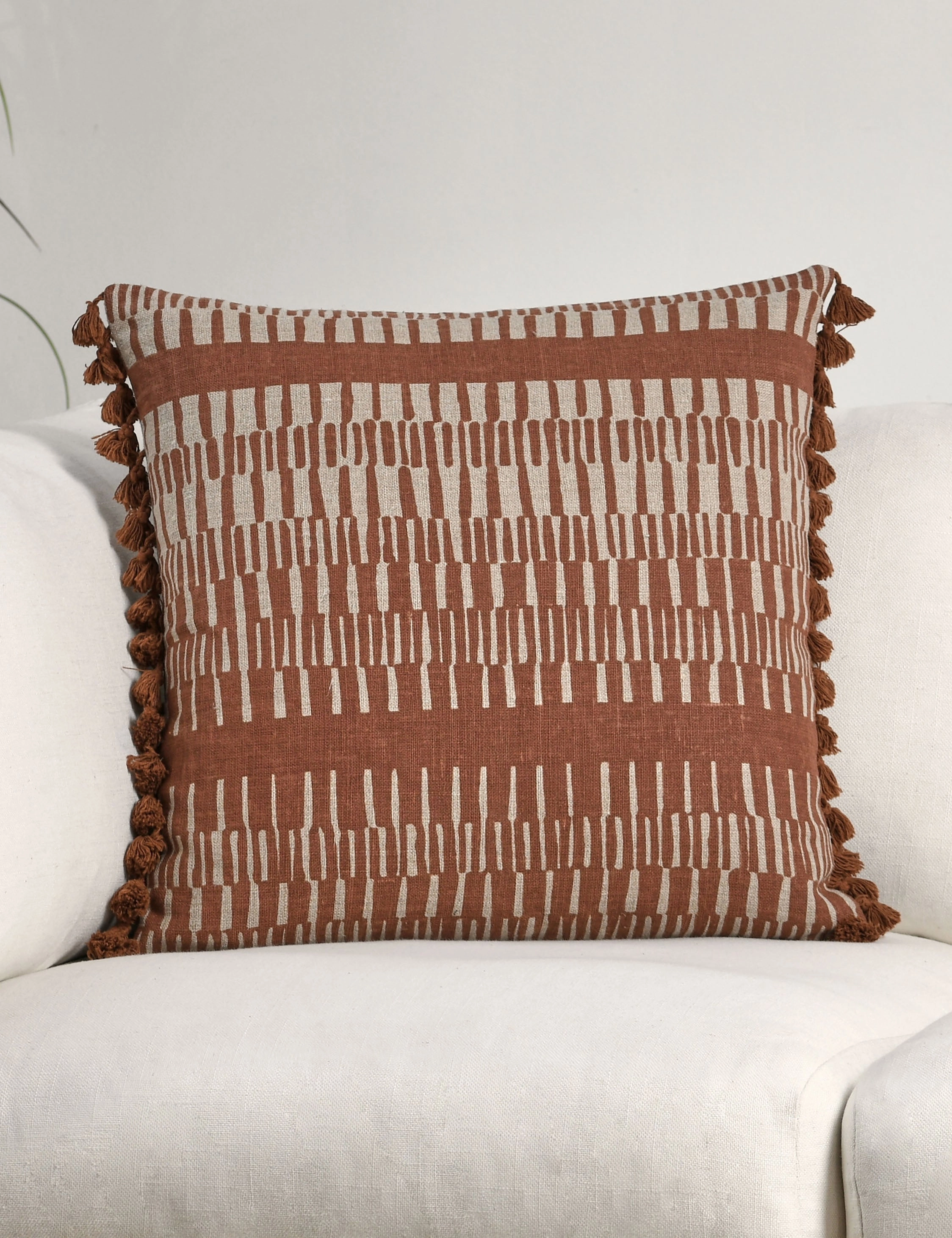 Morgana Linen Pillow