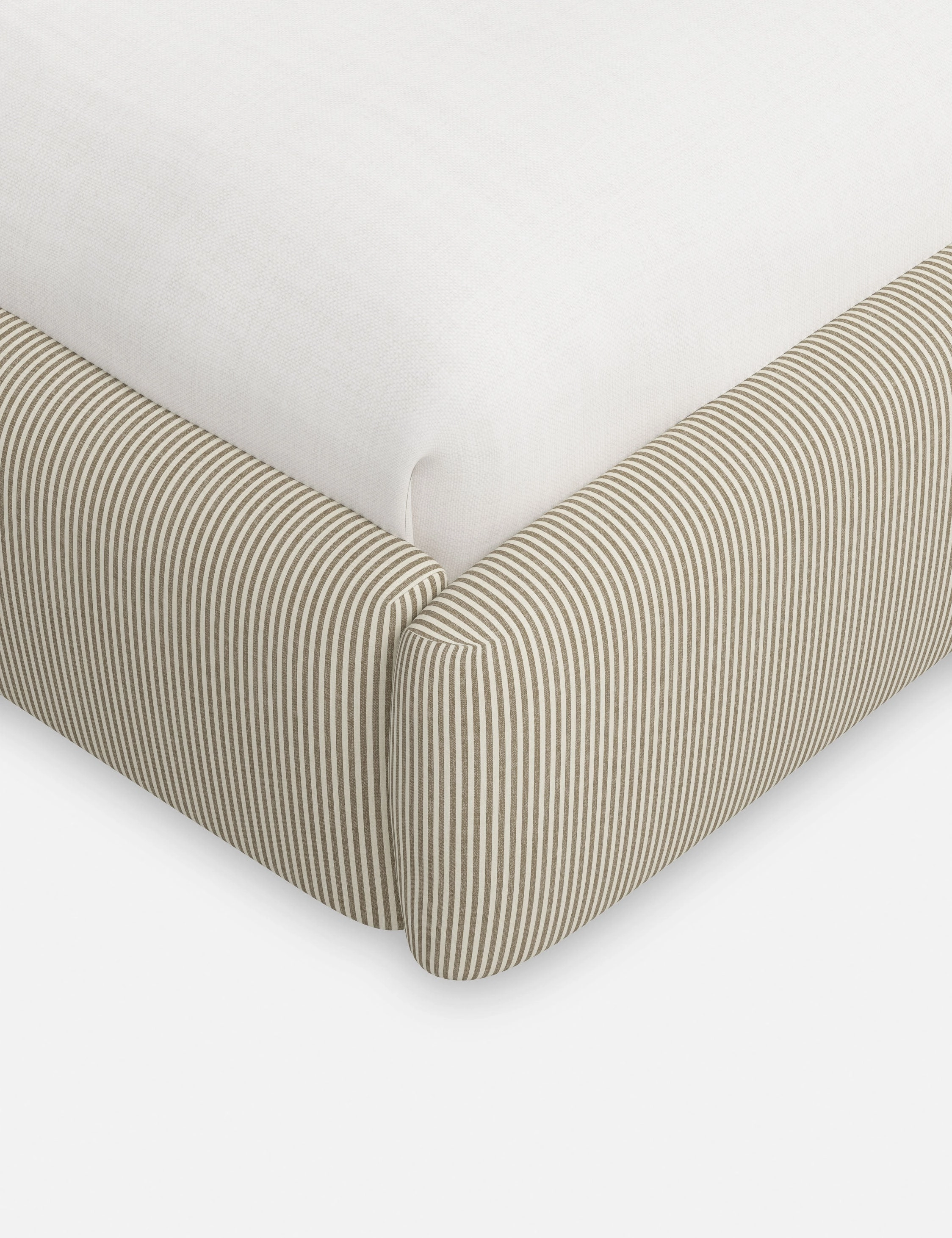 Nabiha Platform Bed