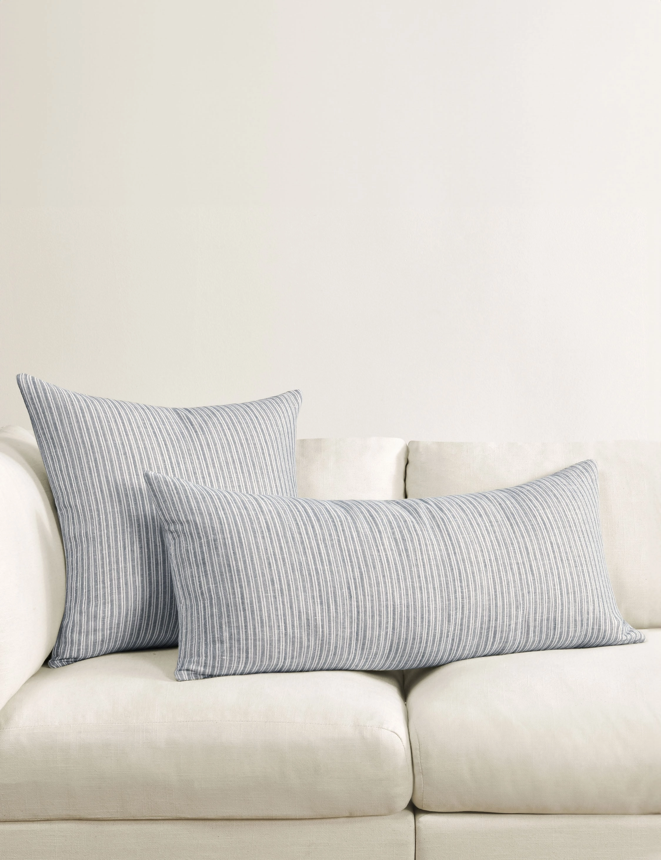 Nevya Pillow