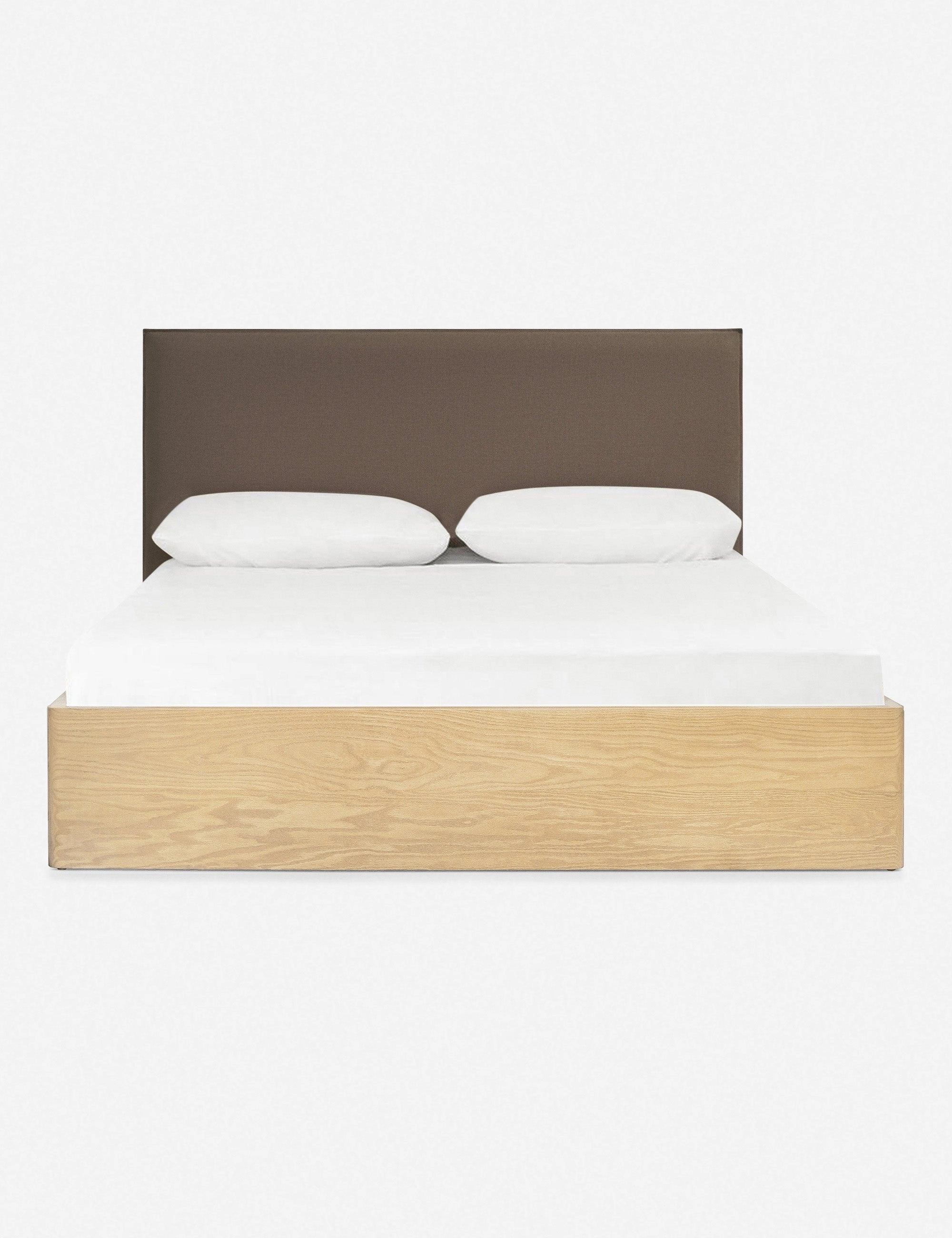 Nia Bed