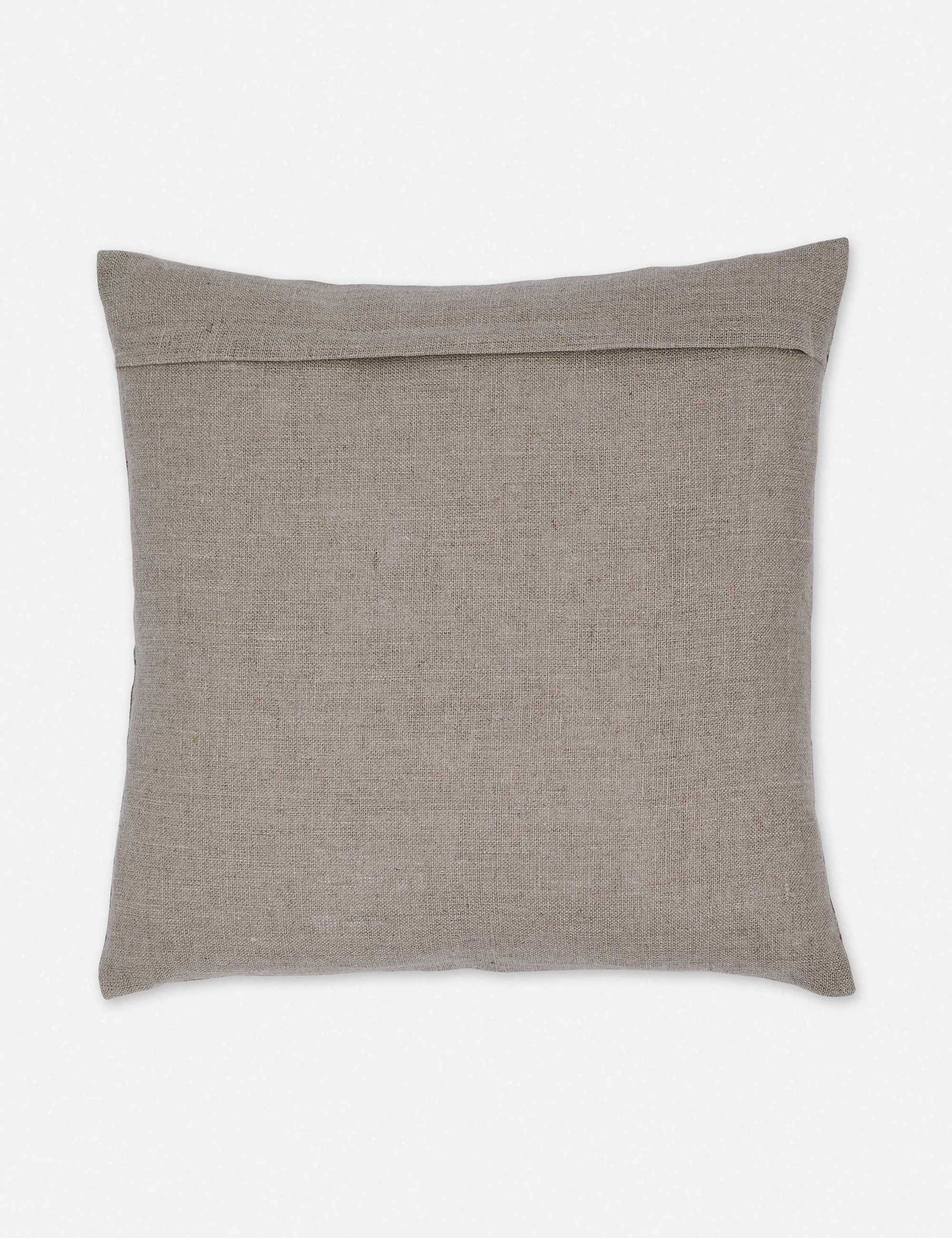 Rei Pillow