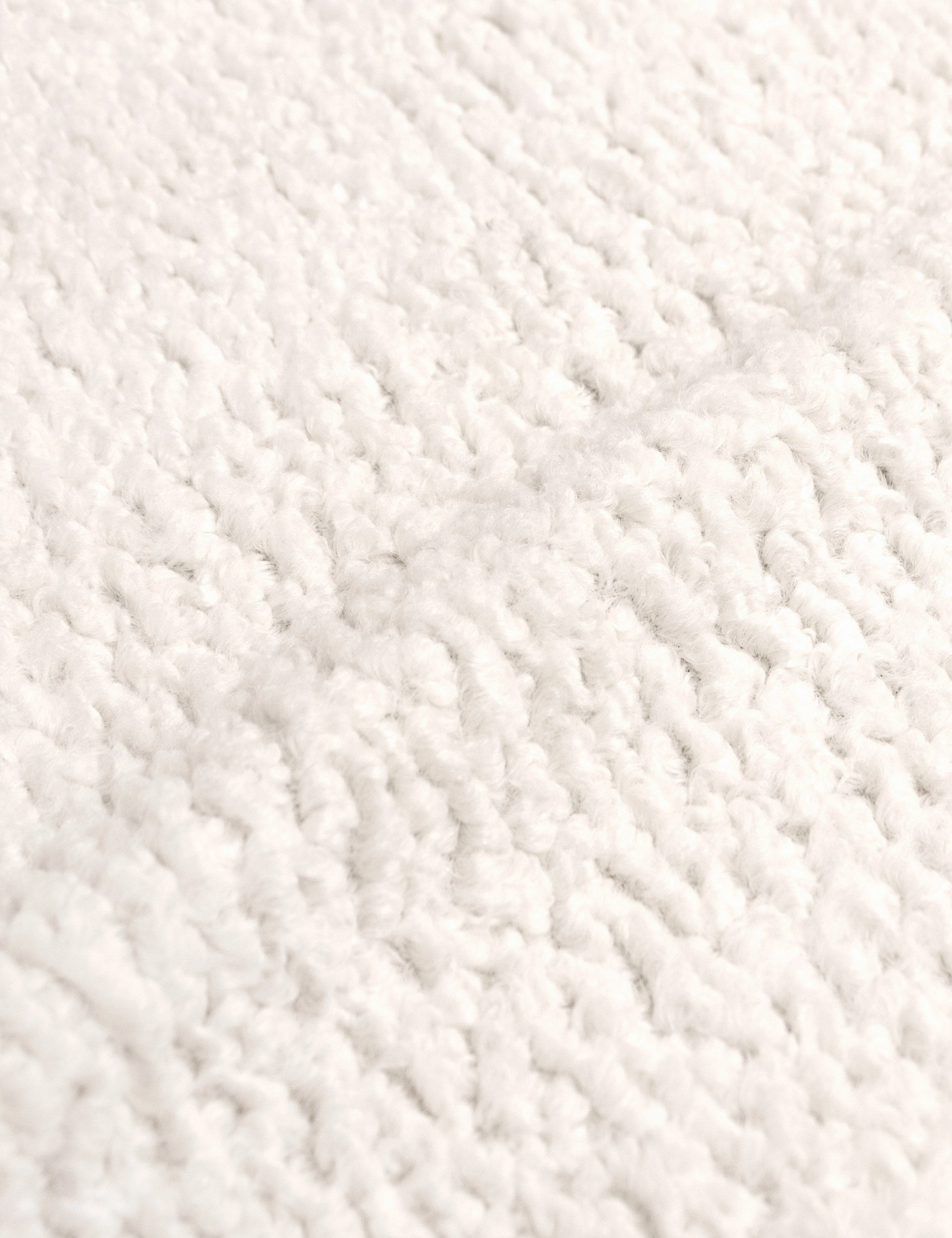 Ruby Platform Bed